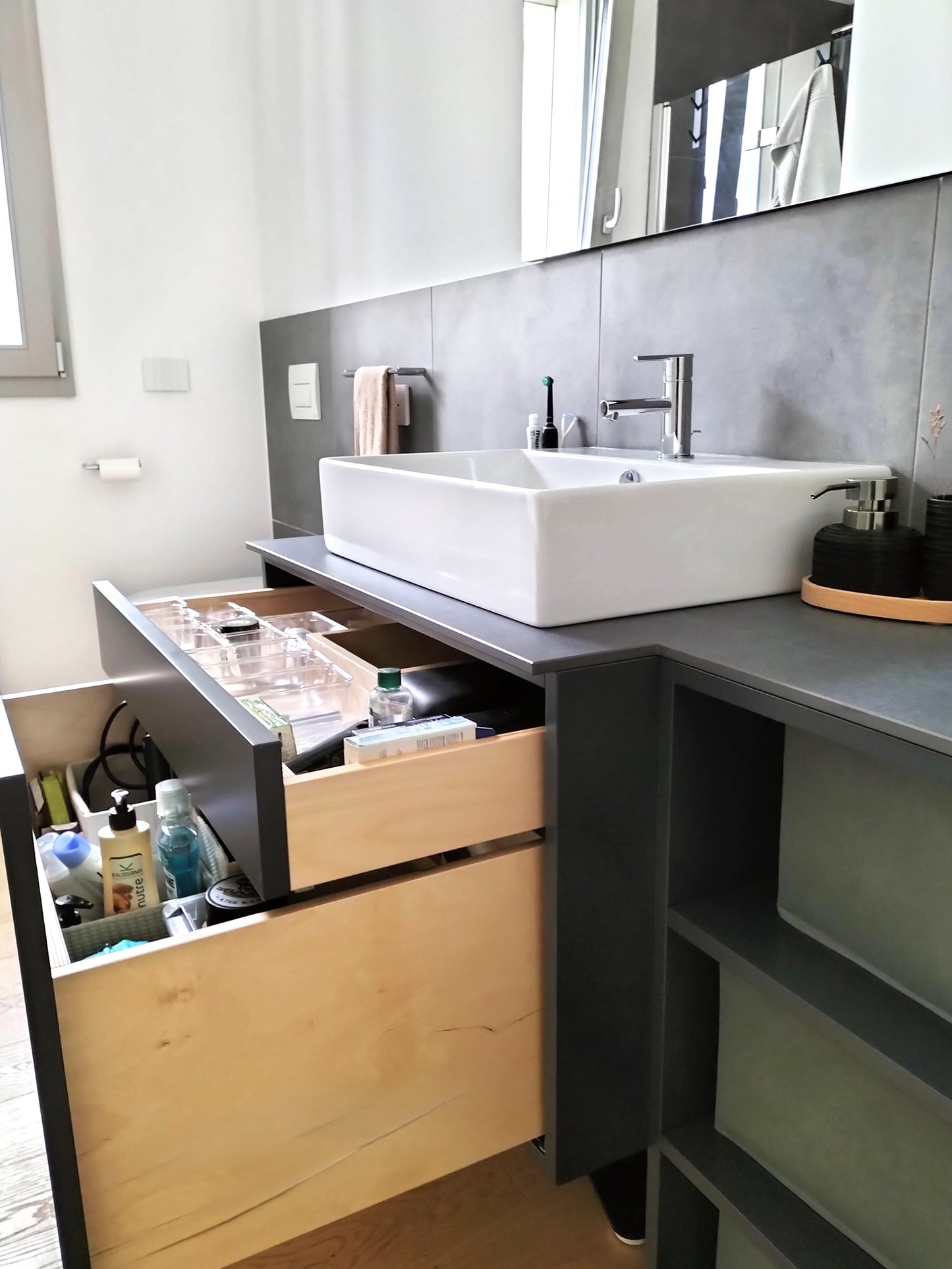 Mobile bagno - laccato opaco grigio - top gres