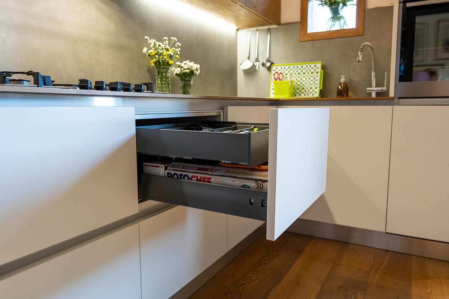 Cucina - Rovere e Laccato Opaco Bianco