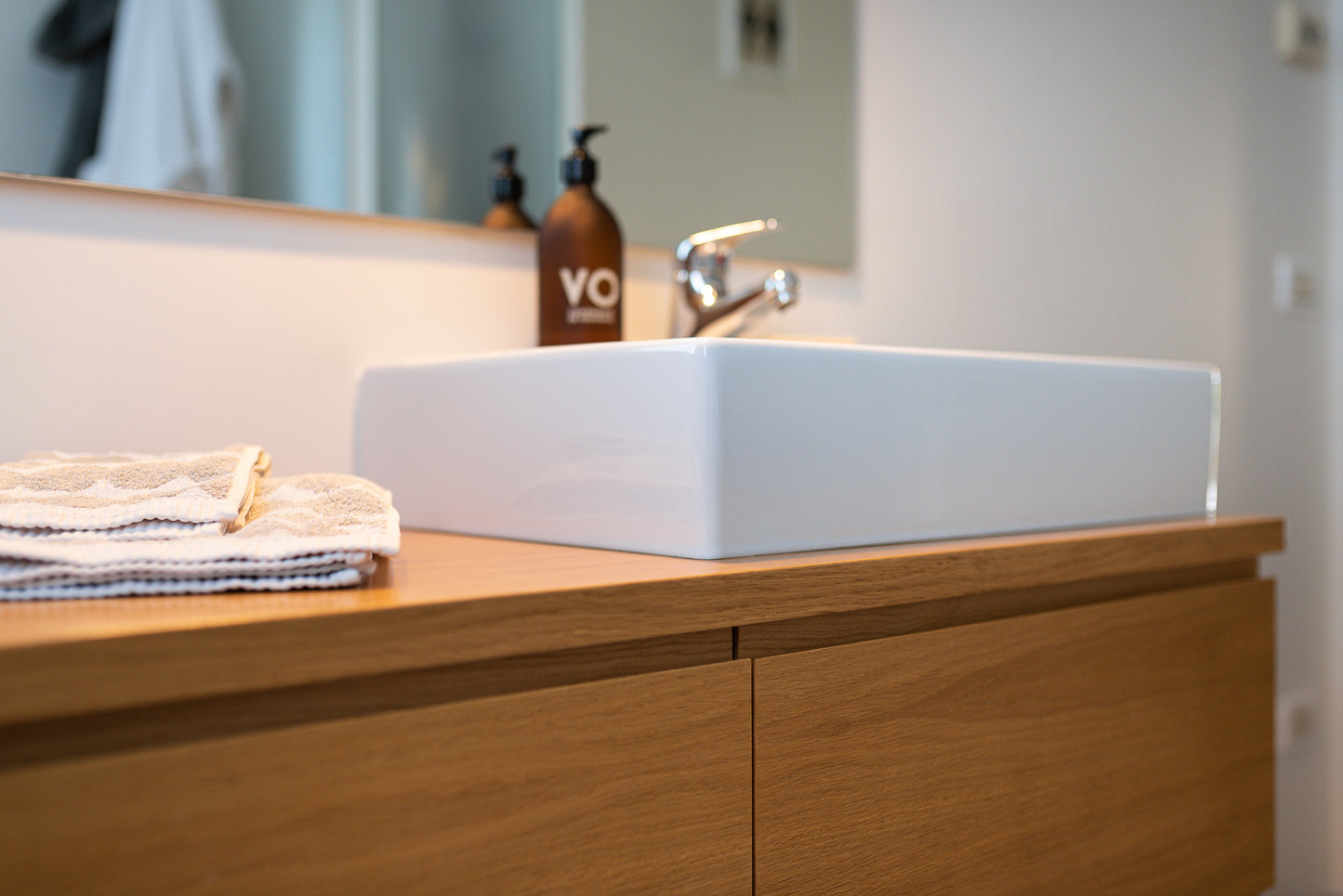 Mobile Bagno Sospeso - Legno di Rovere Naturale