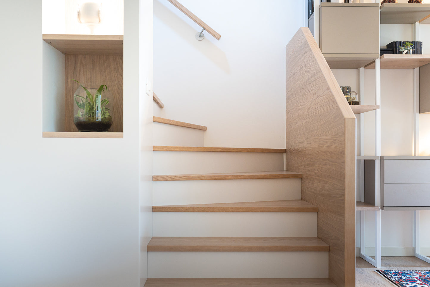 Ingresso Open Space - Scala in Rovere Naturale
