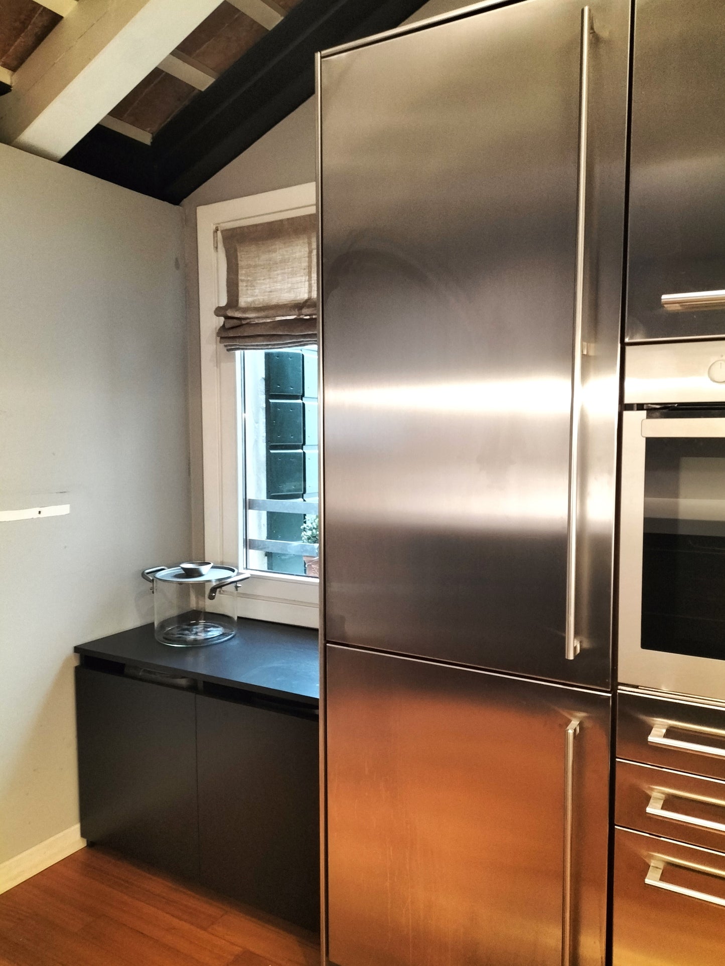 Cucina - rovere spazzolato laccato poro aperto colore a campione