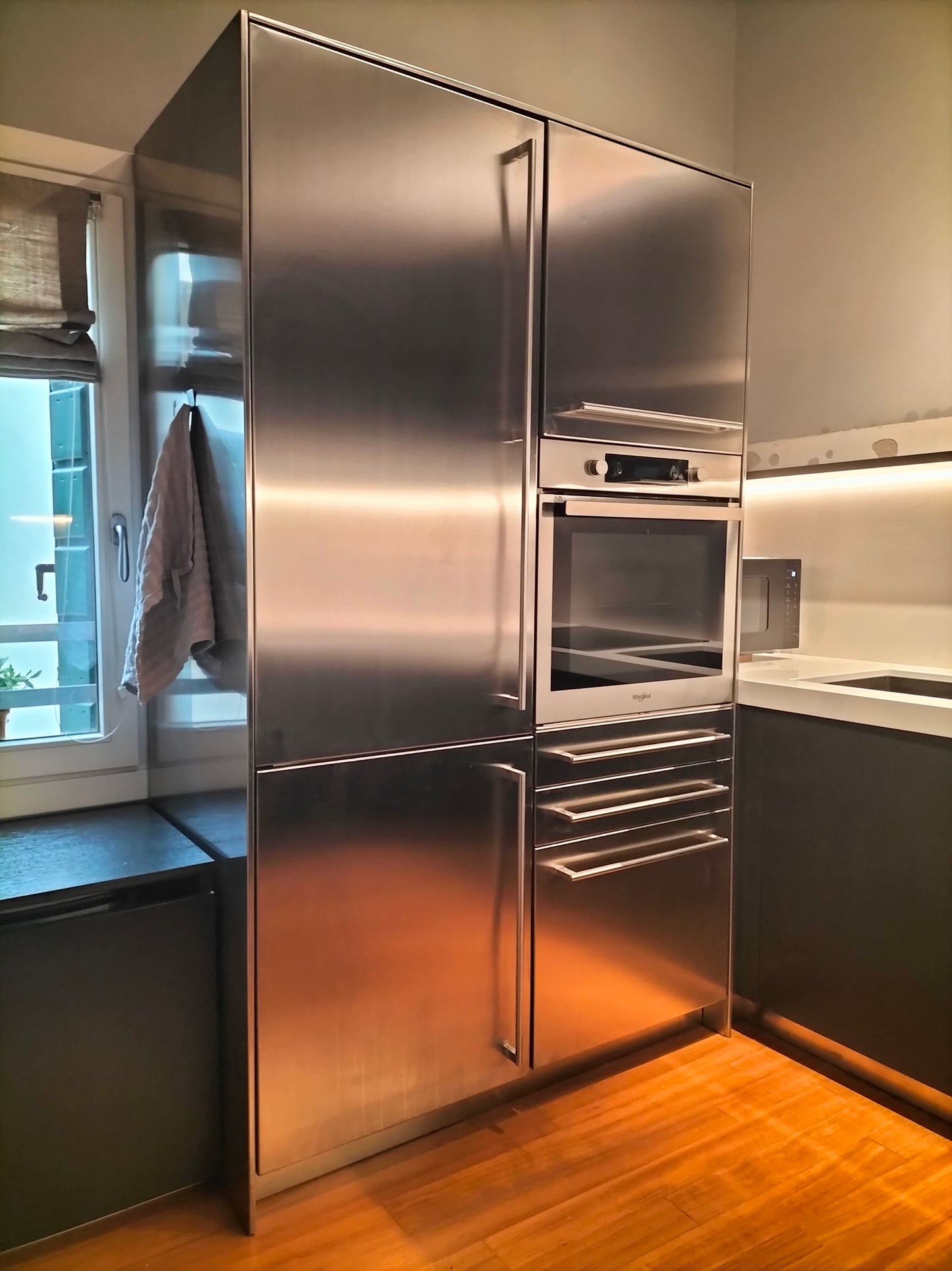 Cucina - rovere spazzolato laccato poro aperto colore a campione